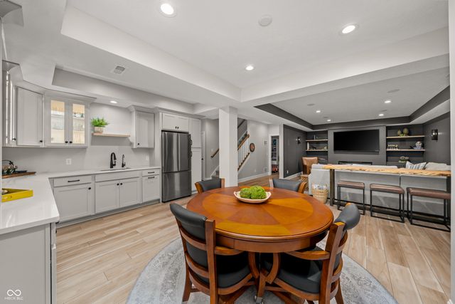 16398 Creeks Crossing Drive, Westfield, IN 46074