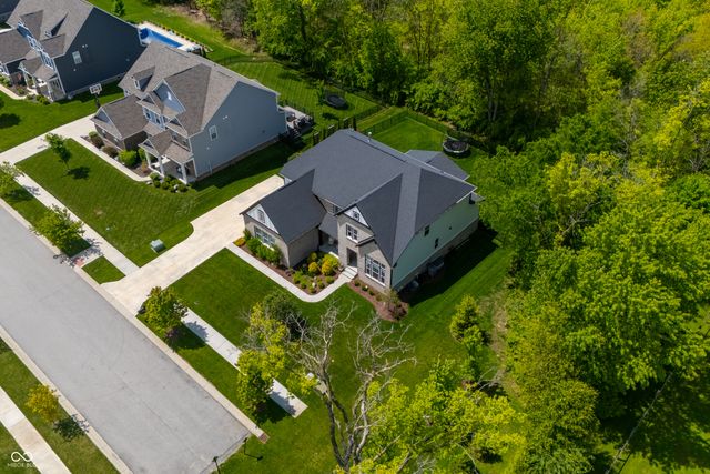 16398 Creeks Crossing Drive, Westfield, IN 46074