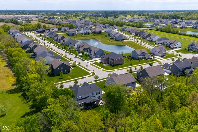 16398 Creeks Crossing Drive, Westfield, IN 46074