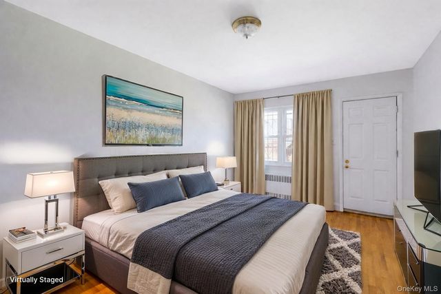 10009 Avenue L, Brooklyn, NY 11236