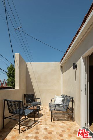 931 S Sycamore Avenue, Los Angeles, CA 90036