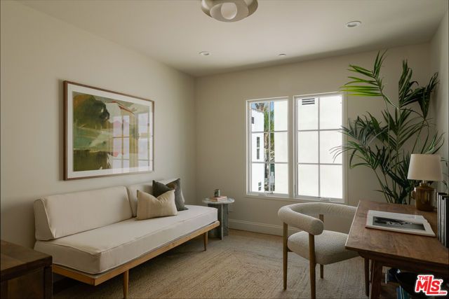 931 S Sycamore Avenue, Los Angeles, CA 90036
