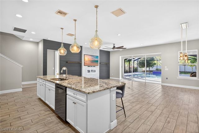 3328 Pilot CIR, Naples, FL 34120