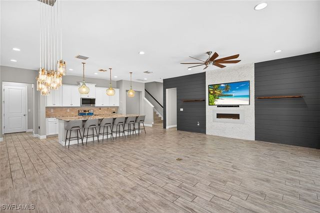 3328 Pilot CIR, Naples, FL 34120