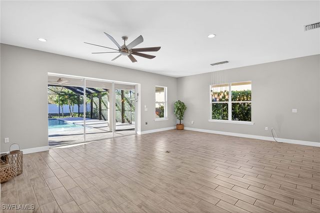 3328 Pilot CIR, Naples, FL 34120