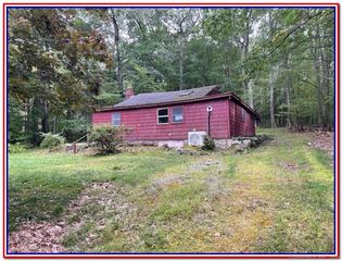 221 Lake Williams Drive, Lebanon, CT 06249