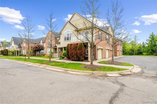 47408 Pembroke Drive, Canton, MI 48188