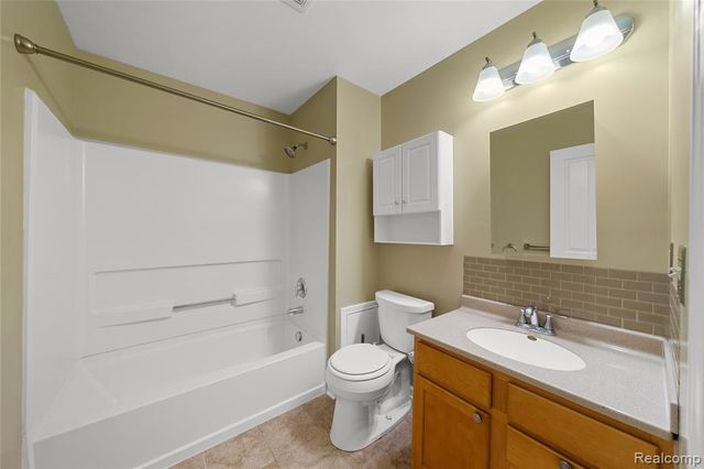47408 Pembroke Drive, Canton, MI 48188
