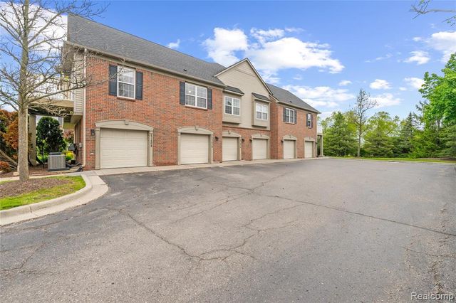 47408 Pembroke Drive, Canton, MI 48188