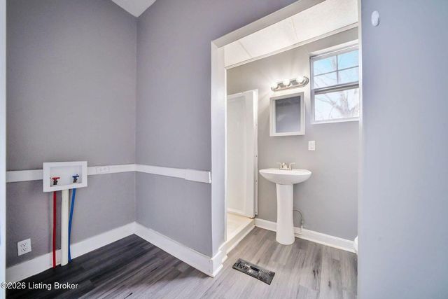 1817 Columbia St, Louisville, KY 40203