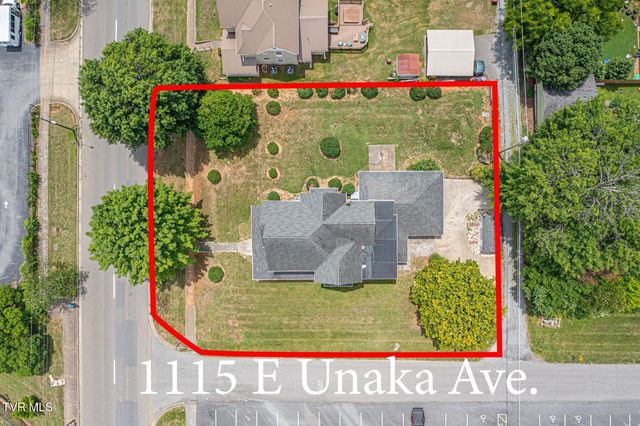 1115 East Unaka Avenue, Johnson City, TN 37601