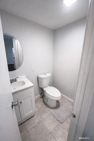 411 North Main Street 5, Bristol, CT 06010