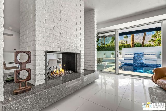 2087 S Toledo Avenue, Palm Springs, CA 92264