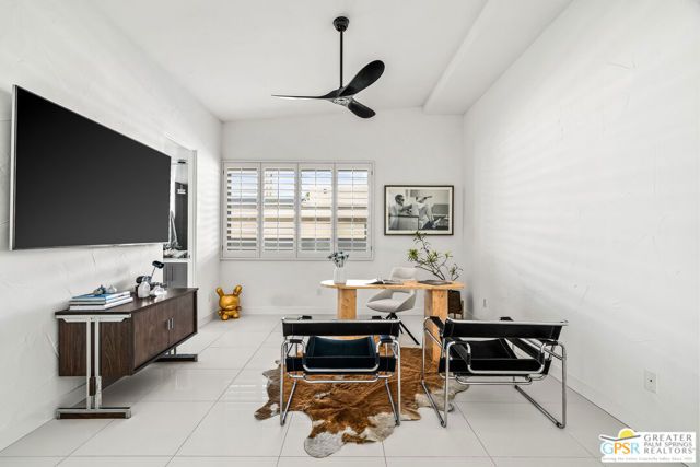 2087 S Toledo Avenue, Palm Springs, CA 92264