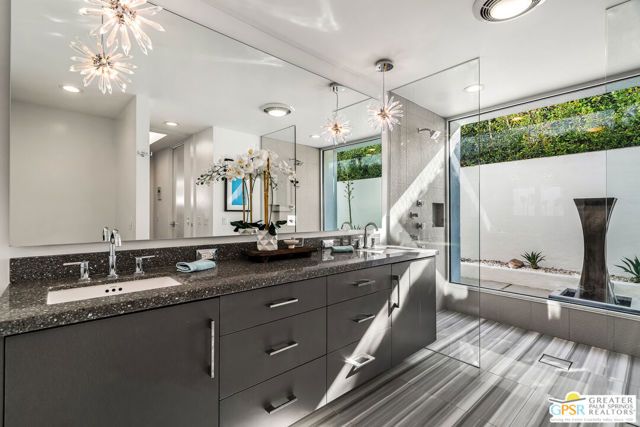 2087 S Toledo Avenue, Palm Springs, CA 92264