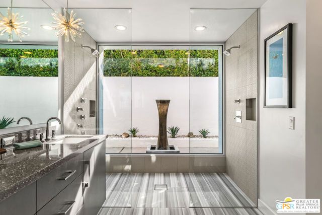 2087 S Toledo Avenue, Palm Springs, CA 92264