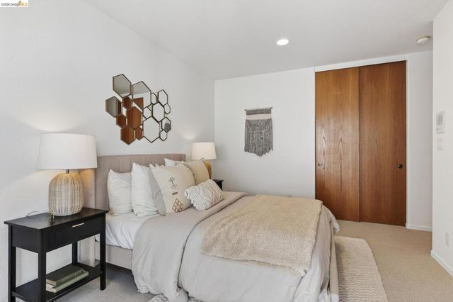 295 Gravatt Dr, Berkeley, CA 94705