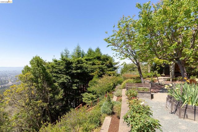 295 Gravatt Dr, Berkeley, CA 94705