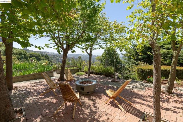 295 Gravatt Dr, Berkeley, CA 94705
