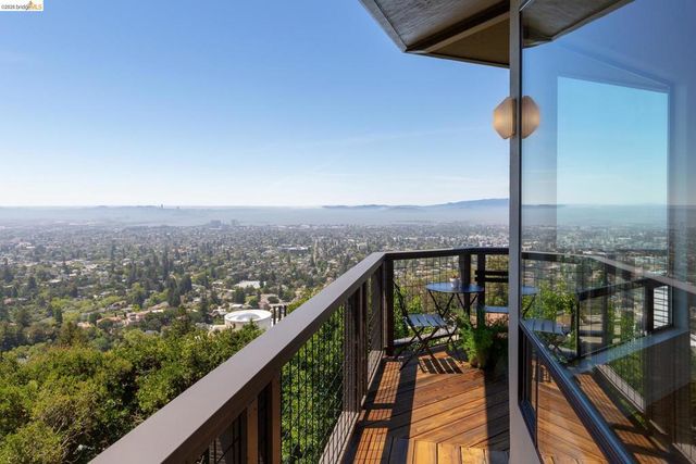 295 Gravatt Dr, Berkeley, CA 94705