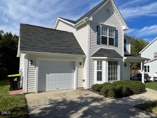 433 Holly Thorn Trace, Holly Springs, NC 27540