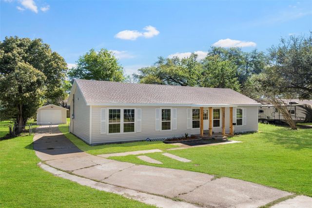 1405 Austin Street, La Marque, TX 77568