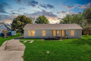 1405 Austin Street, La Marque, TX 77568