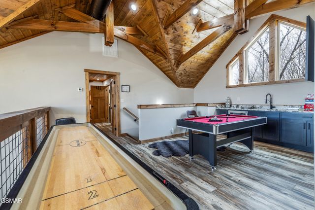 3360 Priscilla Heights Lane, Sevierville, TN 37862