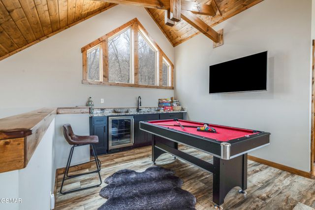 3360 Priscilla Heights Lane, Sevierville, TN 37862