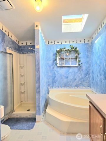 518 W Lee Avenue, Westport, WA 98595