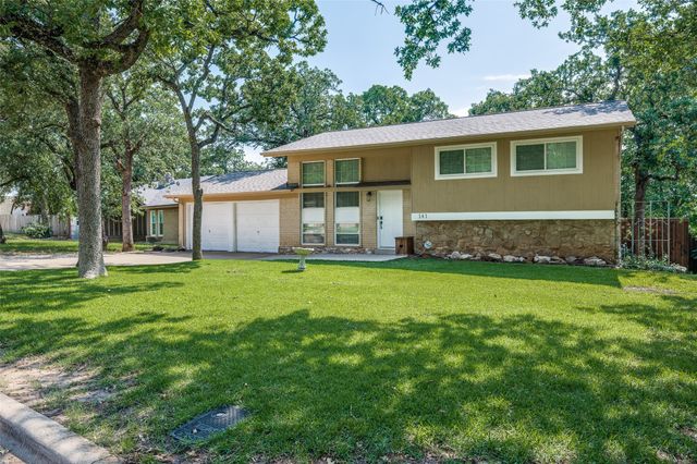 141 Stonegate Court, Bedford, TX 76022