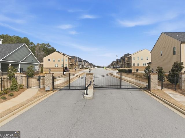 400 Beachview Road, Hampton, GA 30228