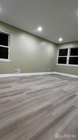 1214 Country Mill Drive, East Windsor, NJ 08512