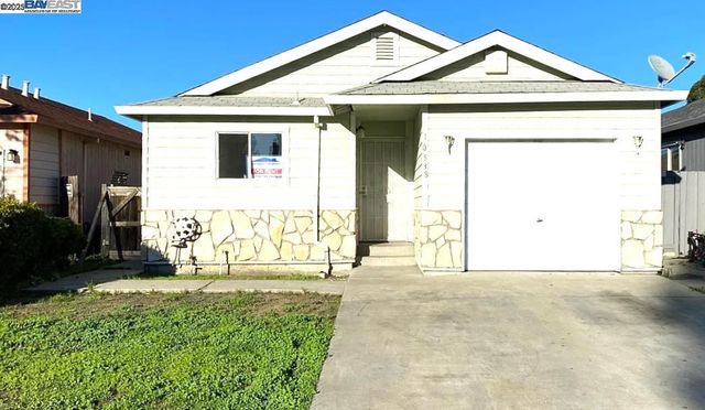 10538 Creekside Cir, Oakland, CA 94603