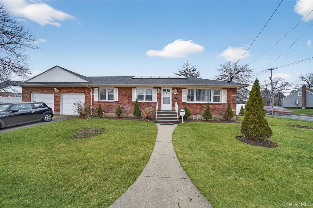 650 Northern Parkway, Uniondale, NY 11553