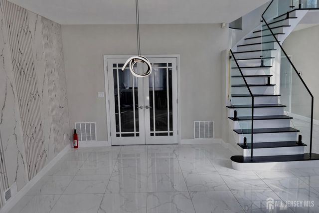 618 Lee Street, Perth Amboy, NJ 08861