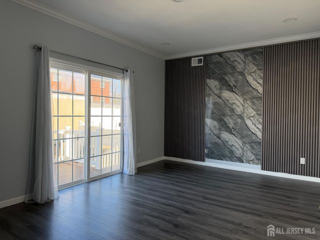 618 Lee Street, Perth Amboy, NJ 08861