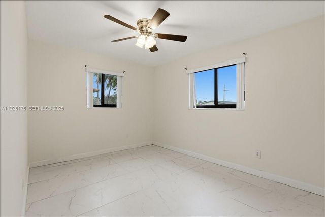 6111 SW 39th Ct 2, Davie, FL 33314