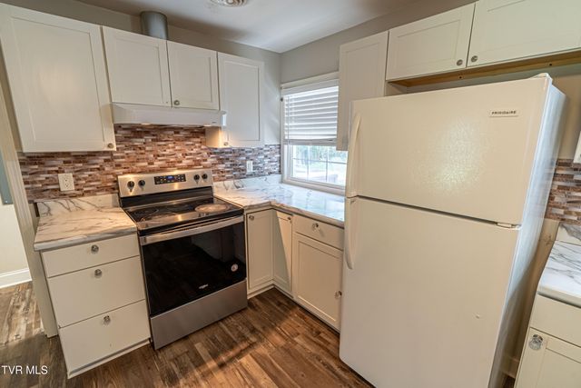 129 Grove Park Drive, Bristol, TN 37620