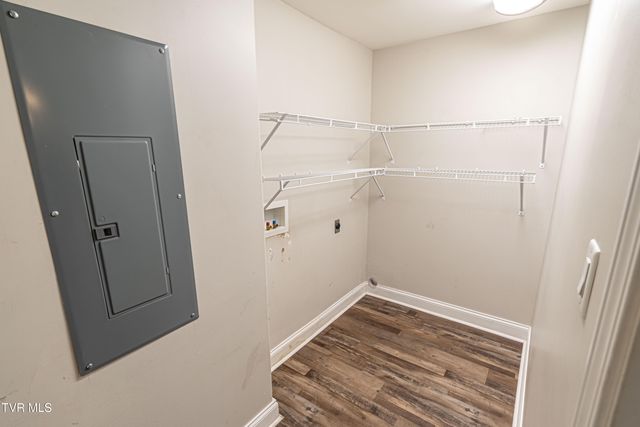 129 Grove Park Drive, Bristol, TN 37620