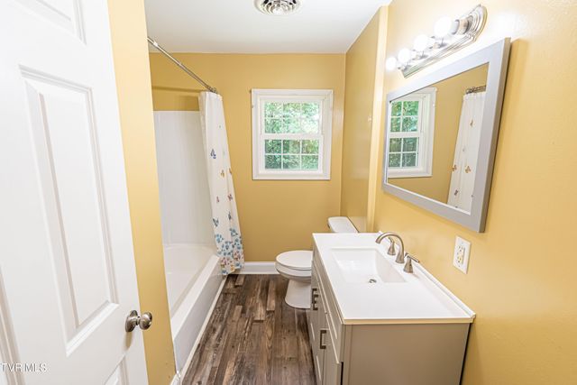 129 Grove Park Drive, Bristol, TN 37620