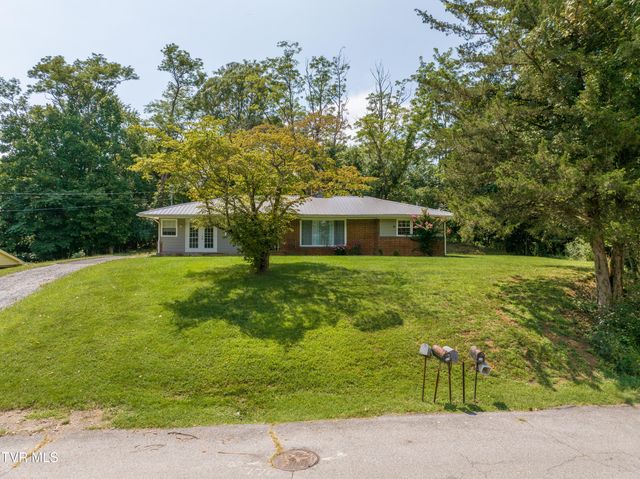 129 Grove Park Drive, Bristol, TN 37620