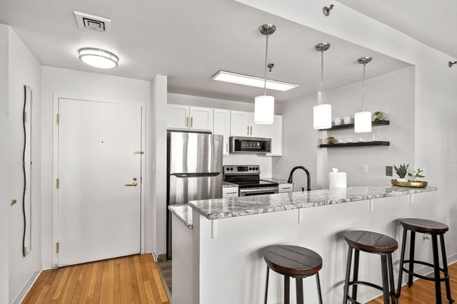 636 Beacon 502, Boston, MA 02215
