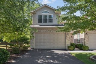 4740 Auvergne Avenue 4740, Lisle, IL 60532