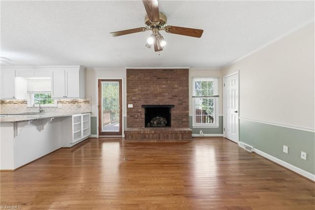 1714 Valley Brook Road, Clemmons, NC 27012
