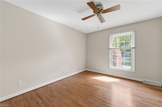 1714 Valley Brook Road, Clemmons, NC 27012