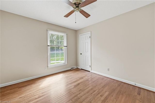 1714 Valley Brook Road, Clemmons, NC 27012