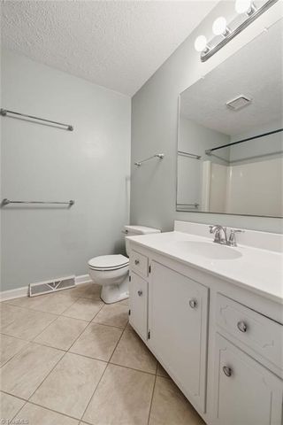 1714 Valley Brook Road, Clemmons, NC 27012