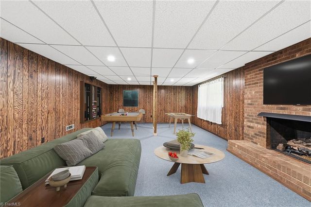 1714 Valley Brook Road, Clemmons, NC 27012