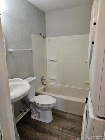 7311 REMUDA DR, San Antonio, TX 78227